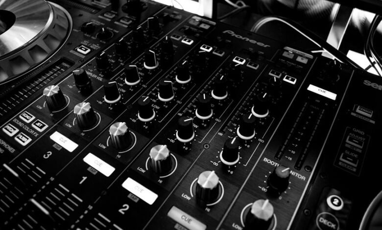 signal panel with numbers